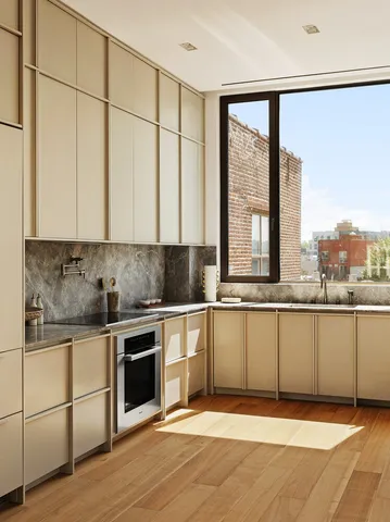 $4,250,000 | 68 Commercial Street, Unit PH | Greenpoint