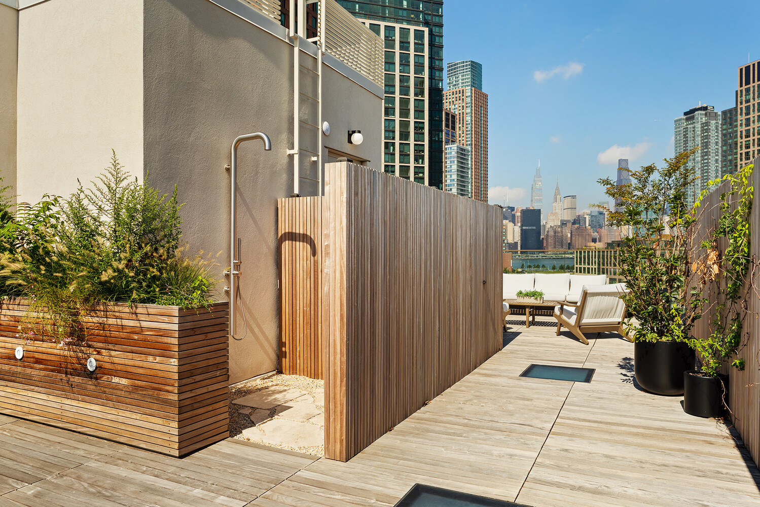 68 Commercial Street, Unit PH Brooklyn, NY 11222 - Photo 9 of 27 a view of a balcony with chairs