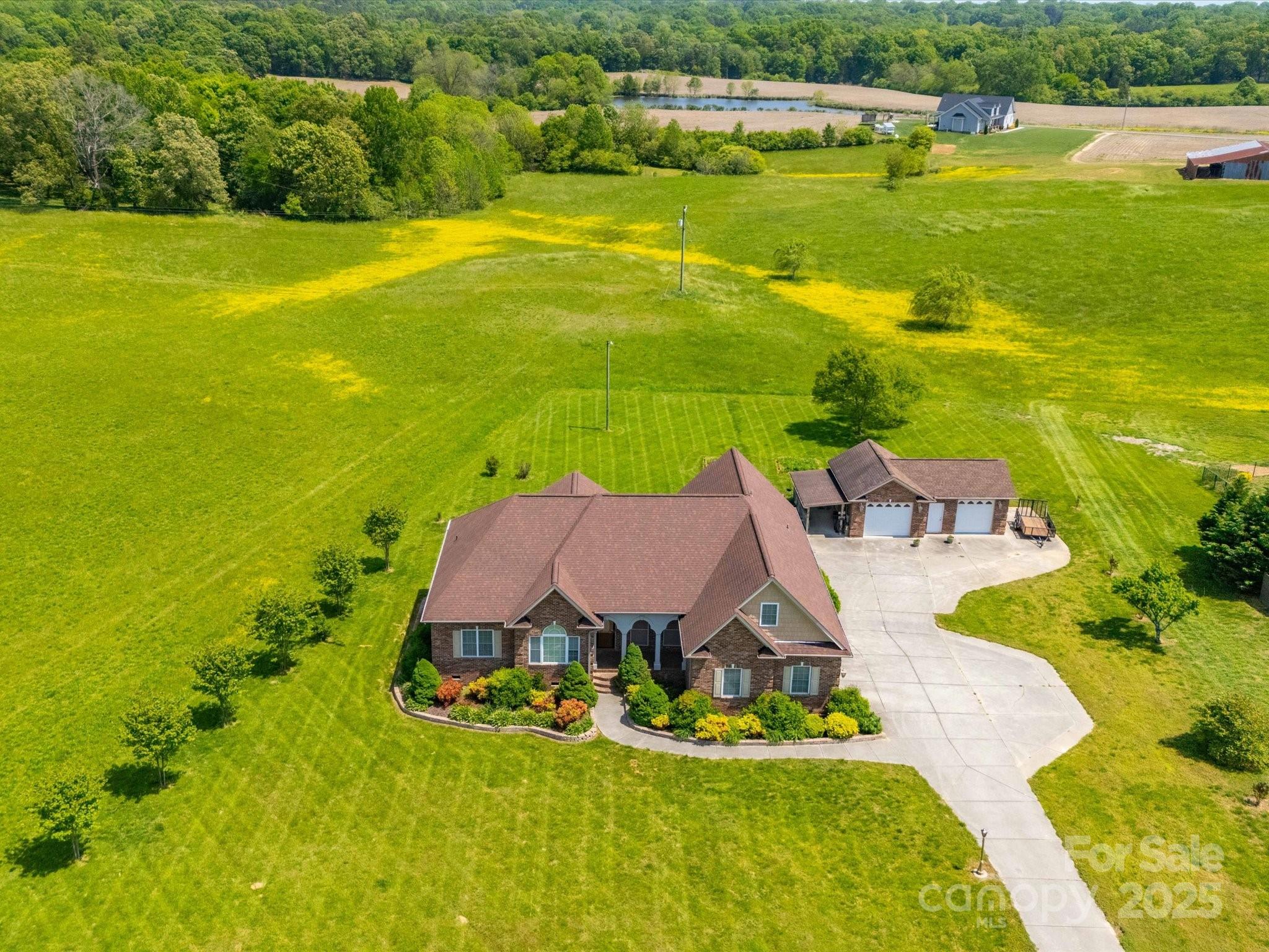 514 Clover Leaf Road Marshville, NC 28103 - Photo 5 of 48