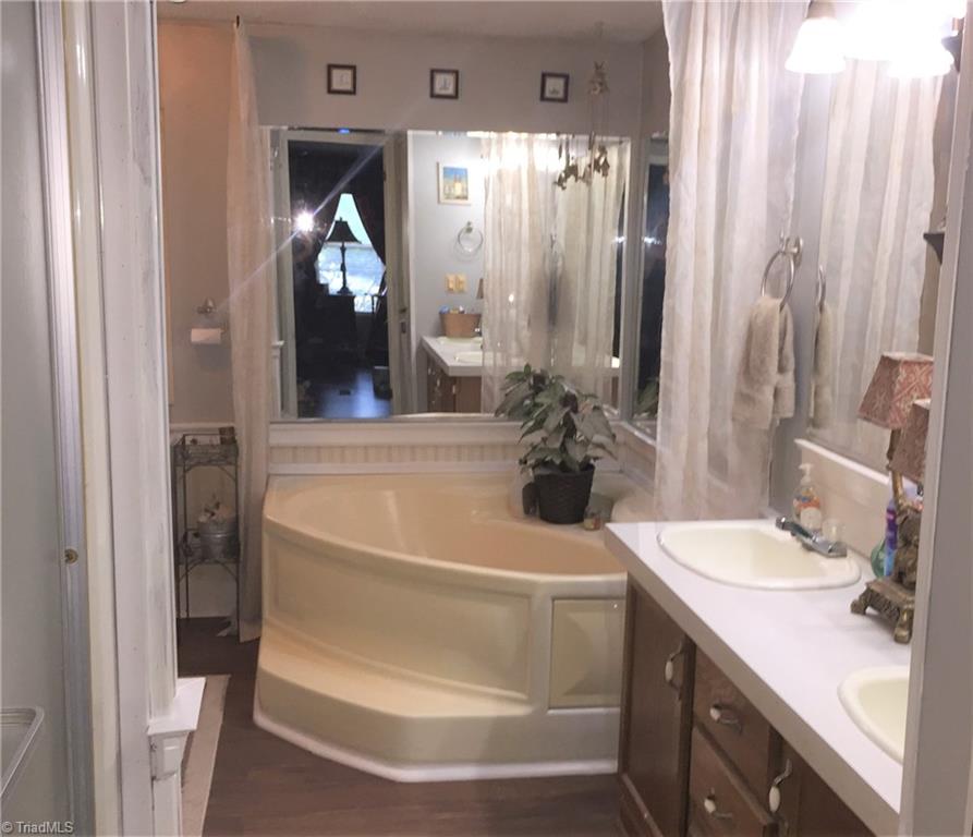 11026 Park Springs Road Ruffin, NC 27326 - Photo 12 of 17 Gallery Image 12