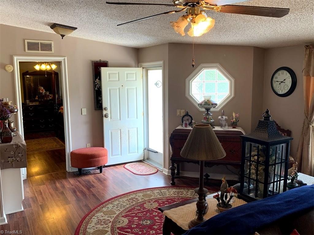 11026 Park Springs Road Ruffin, NC 27326 - Photo 4 of 17 Gallery Image 4