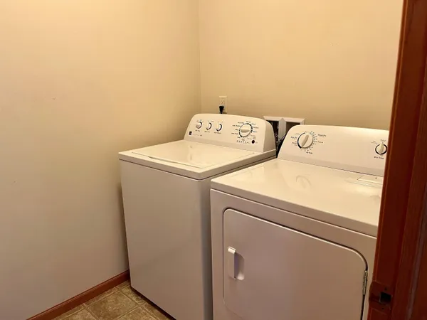 $219,900 | 953 Charles Wright Drive, Waupaca, WI 54981