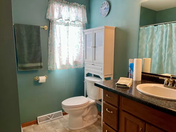 $219,900 | 953 Charles Wright Drive, Waupaca, WI 54981