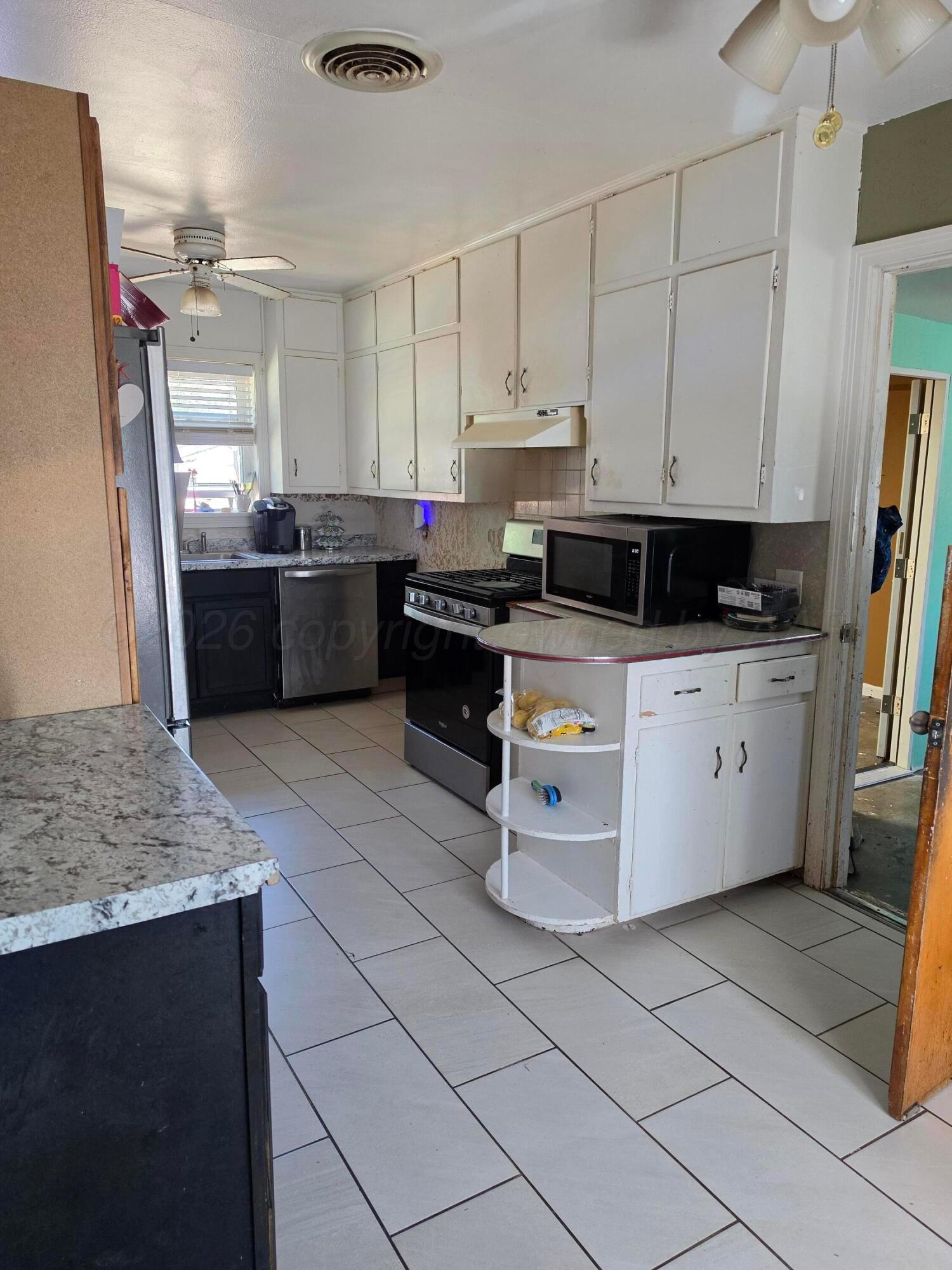 806 Ave R Sunray, TX 79086 - Photo 5 of 8 20260512_112612
