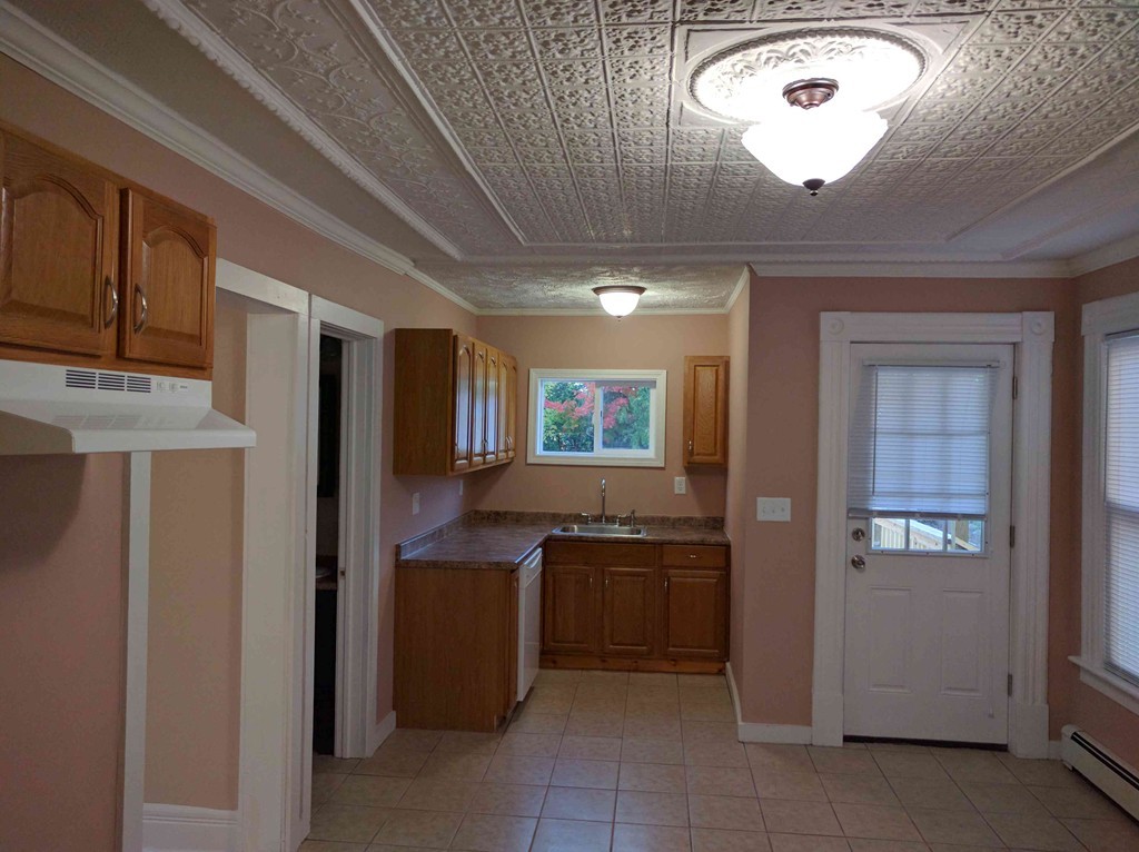 1396 Worcester Street Springfield, MA 01151 - Photo 1 of 18