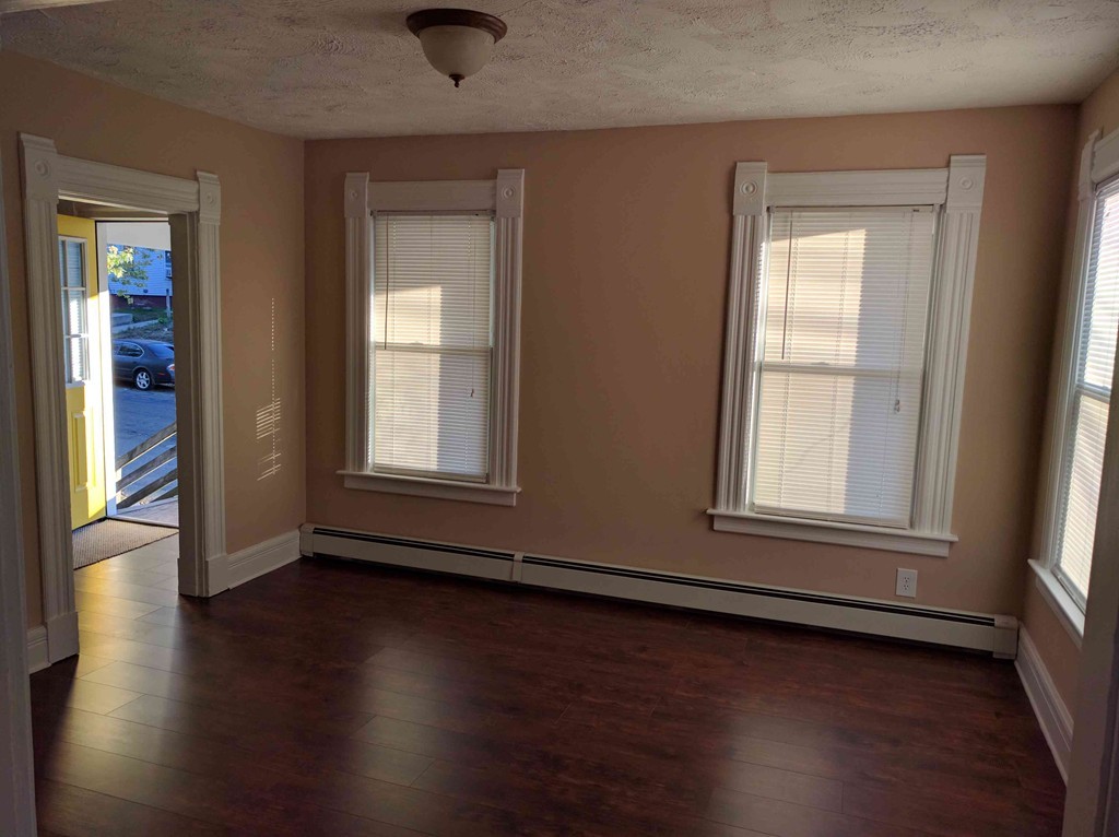 1396 Worcester Street Springfield, MA 01151 - Photo 4 of 18