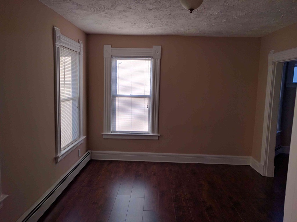 1396 Worcester Street Springfield, MA 01151 - Photo 6 of 18