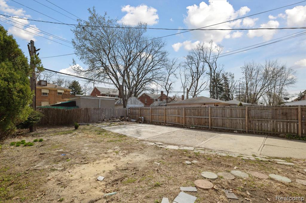 19340 Appoline Street Detroit, MI 48235 - Photo 43 of 46