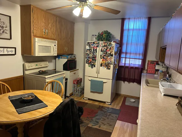 $450,000 | 502 Wisconsin Street, Unit 500 504 504A 506, Adell, WI 53001