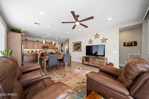 $1,800 | 3710 Goldmine Cyn Way, Wickenburg, AZ 85390