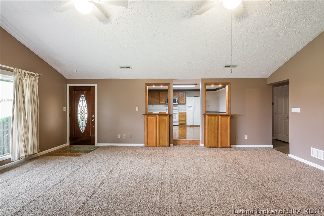 2386 Kepley Road Georgetown, IN 47122 - Photo 5 of 39