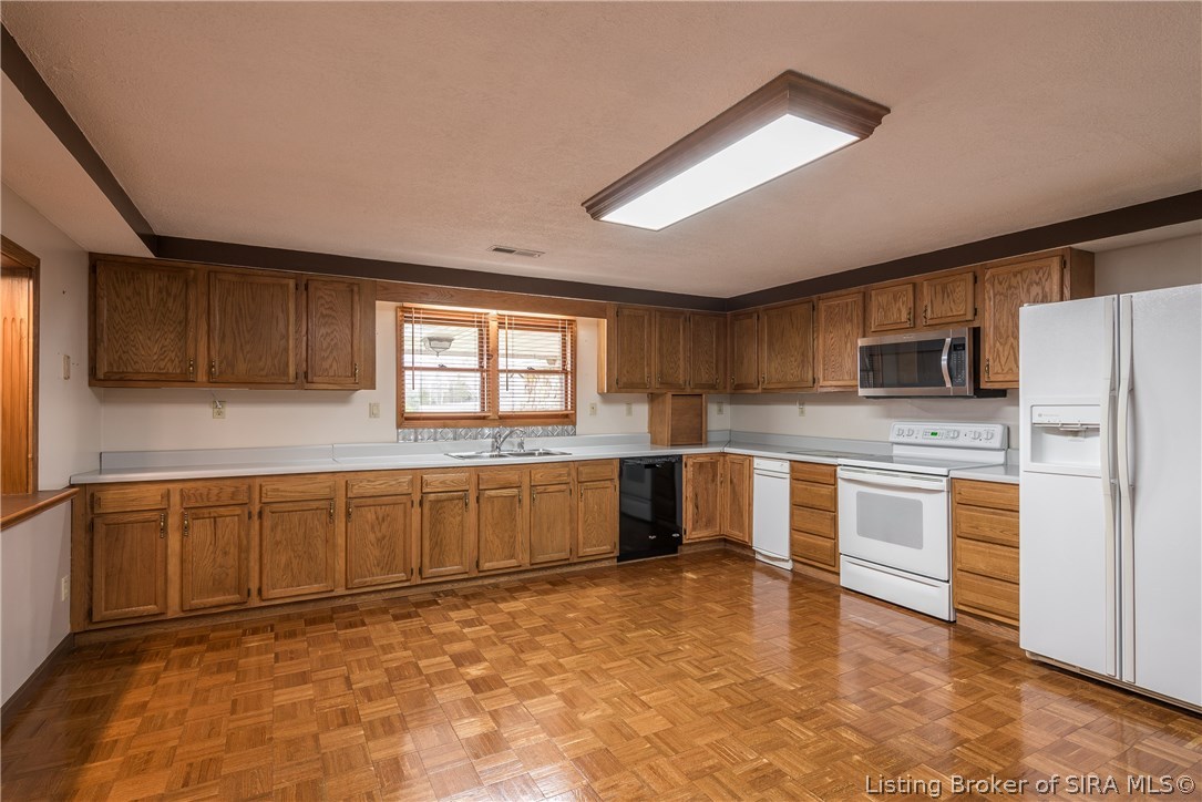 2386 Kepley Road Georgetown, IN 47122 - Photo 8 of 39