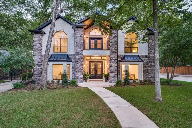 $1,195,000 | 2715 Carriage Trail, McKinney, TX 75070