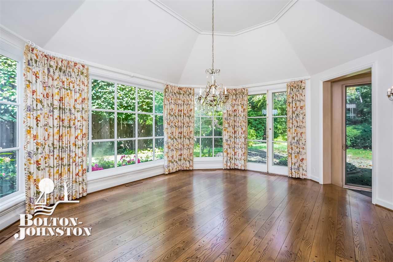 360 Provencal Road Grosse Pointe, MI 48236 - Photo 2 of 78 Dining Room