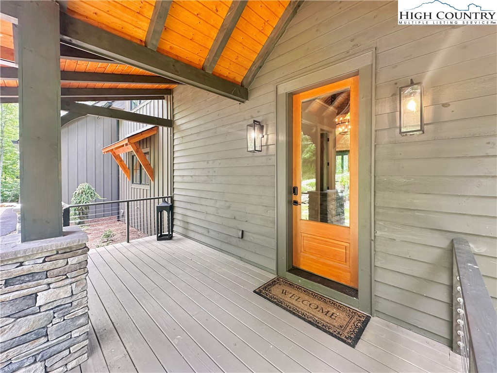 1736 Twin Rivers Drive Boone, NC 28607 - Photo 5 of 46