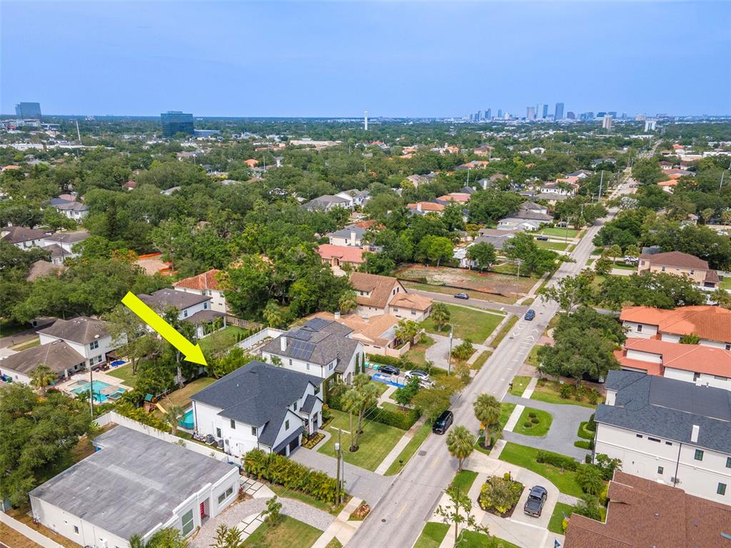 4111 West Swann Avenue Tampa, FL 33609 - Photo 10 of 49 an aerial view of residential houses with outdoor space