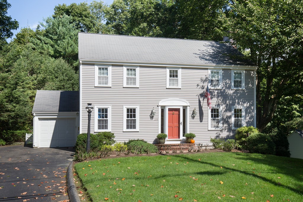 20 Carver Road Wellesley, MA 02481 - Photo 1 of 8 Gallery Image 1