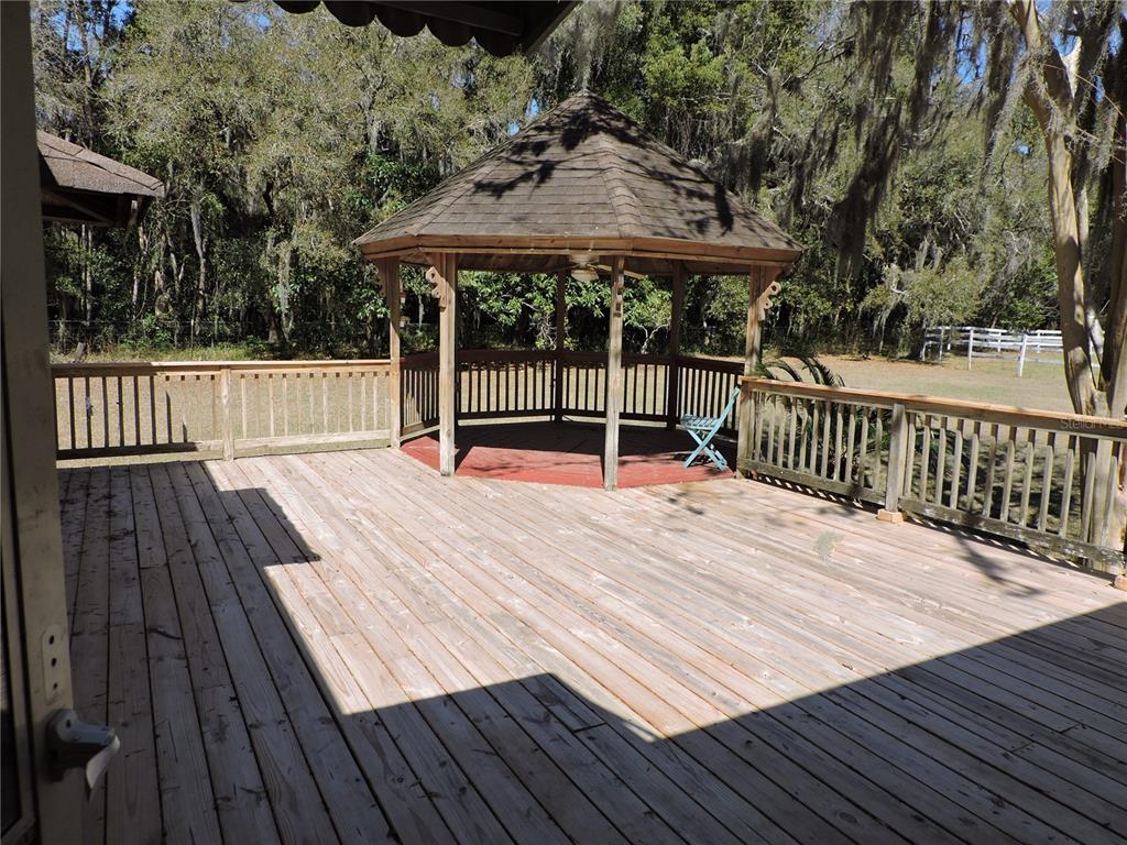 148 Denver Road Crescent City, FL 32112 - Photo 11 of 47