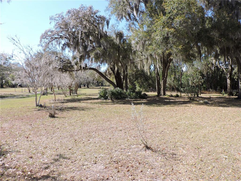 148 Denver Road Crescent City, FL 32112 - Photo 27 of 47