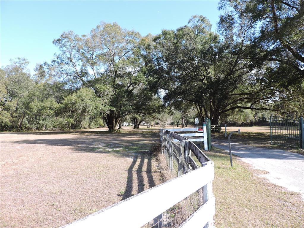 148 Denver Road Crescent City, FL 32112 - Photo 45 of 47