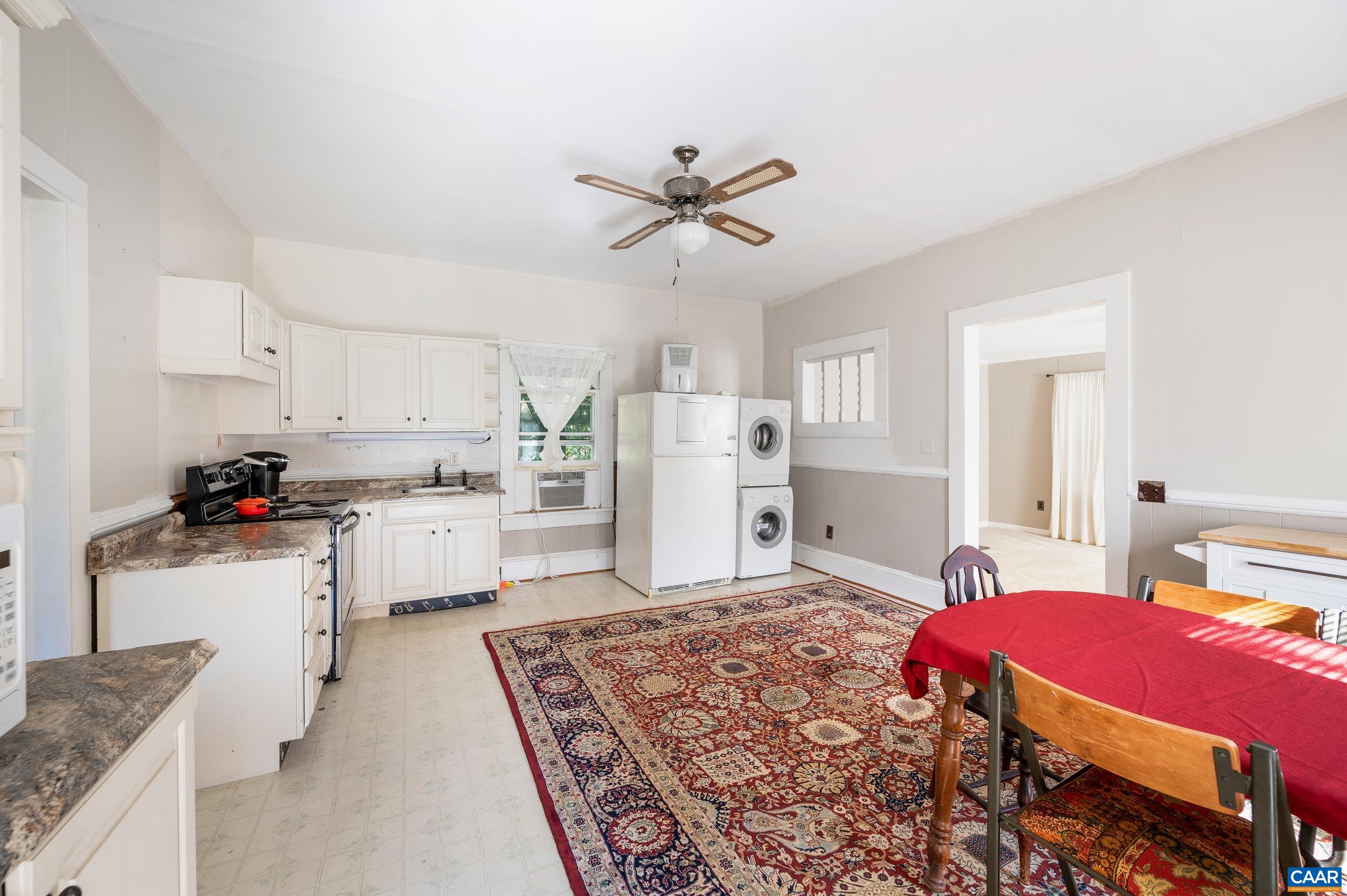 9915 Howardsville Road Howardsville, VA 24562 - Photo 40 of 68