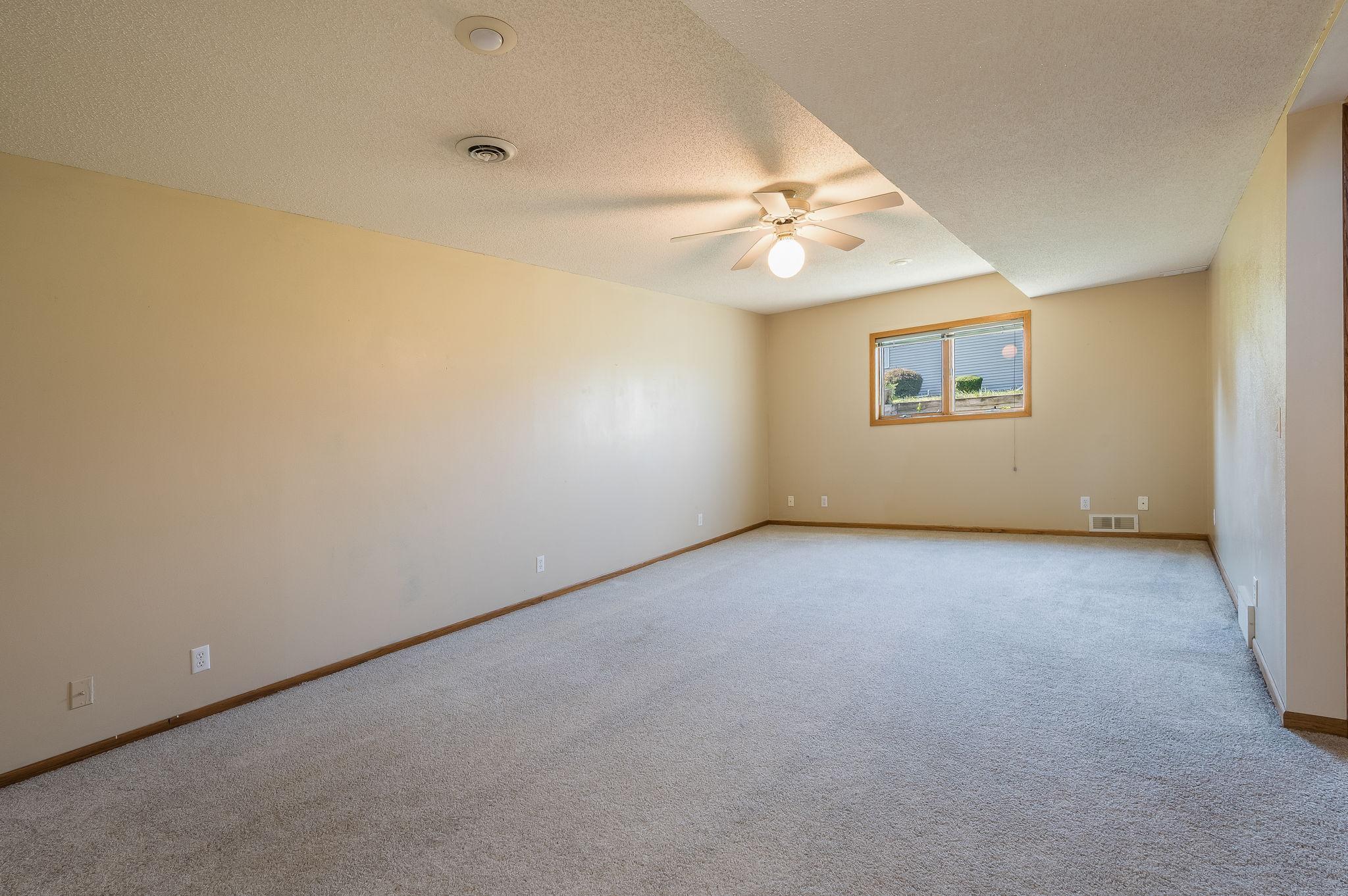 3801 Cedar Park Road Fairmont, MN 56031 - Photo 19 of 40