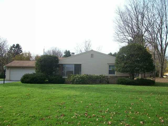 152 Crossover Road Perinton, NY 14450 - Photo 1 of 1 Exterior Front