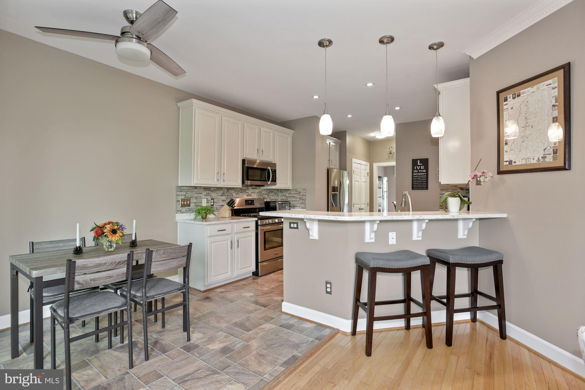 1688 Waterhaven Drive Reston, VA 20190 - Photo 11 of 35 Gallery Image 11