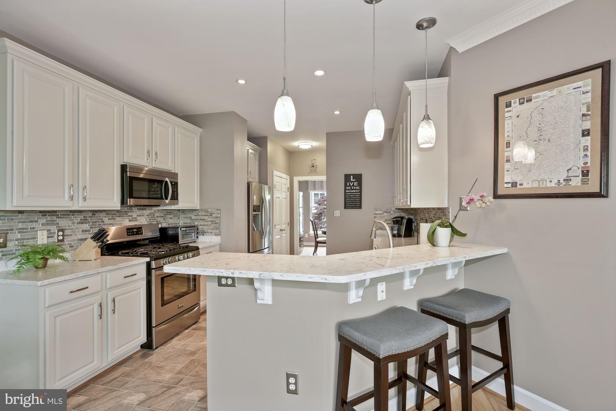 1688 Waterhaven Drive Reston, VA 20190 - Photo 12 of 35 Gallery Image 12