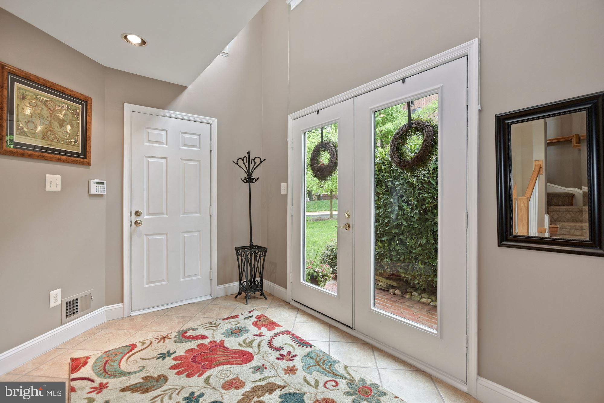 1688 Waterhaven Drive Reston, VA 20190 - Photo 4 of 35 Gallery Image 4
