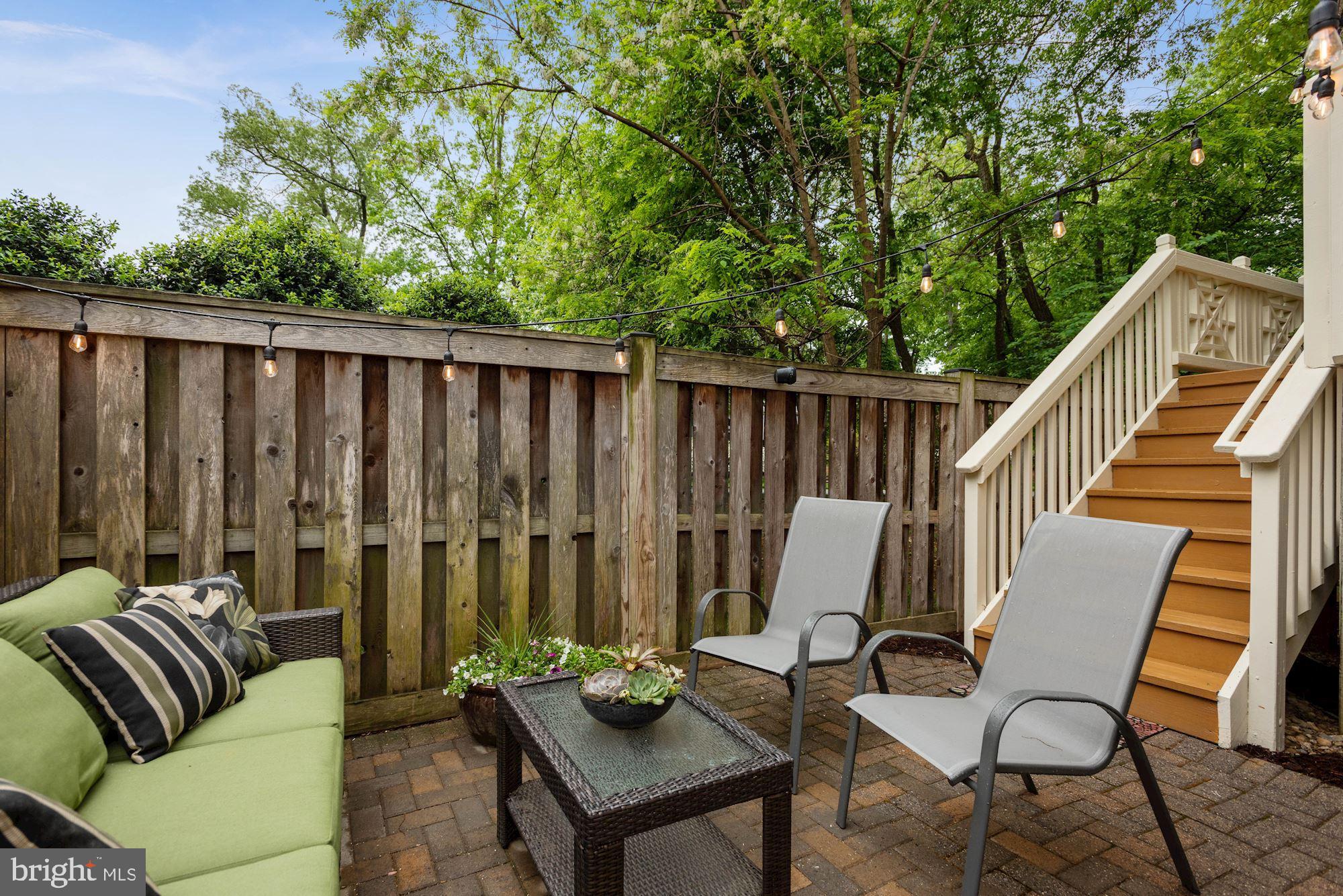 1688 Waterhaven Drive Reston, VA 20190 - Photo 32 of 35 Gallery Image 32