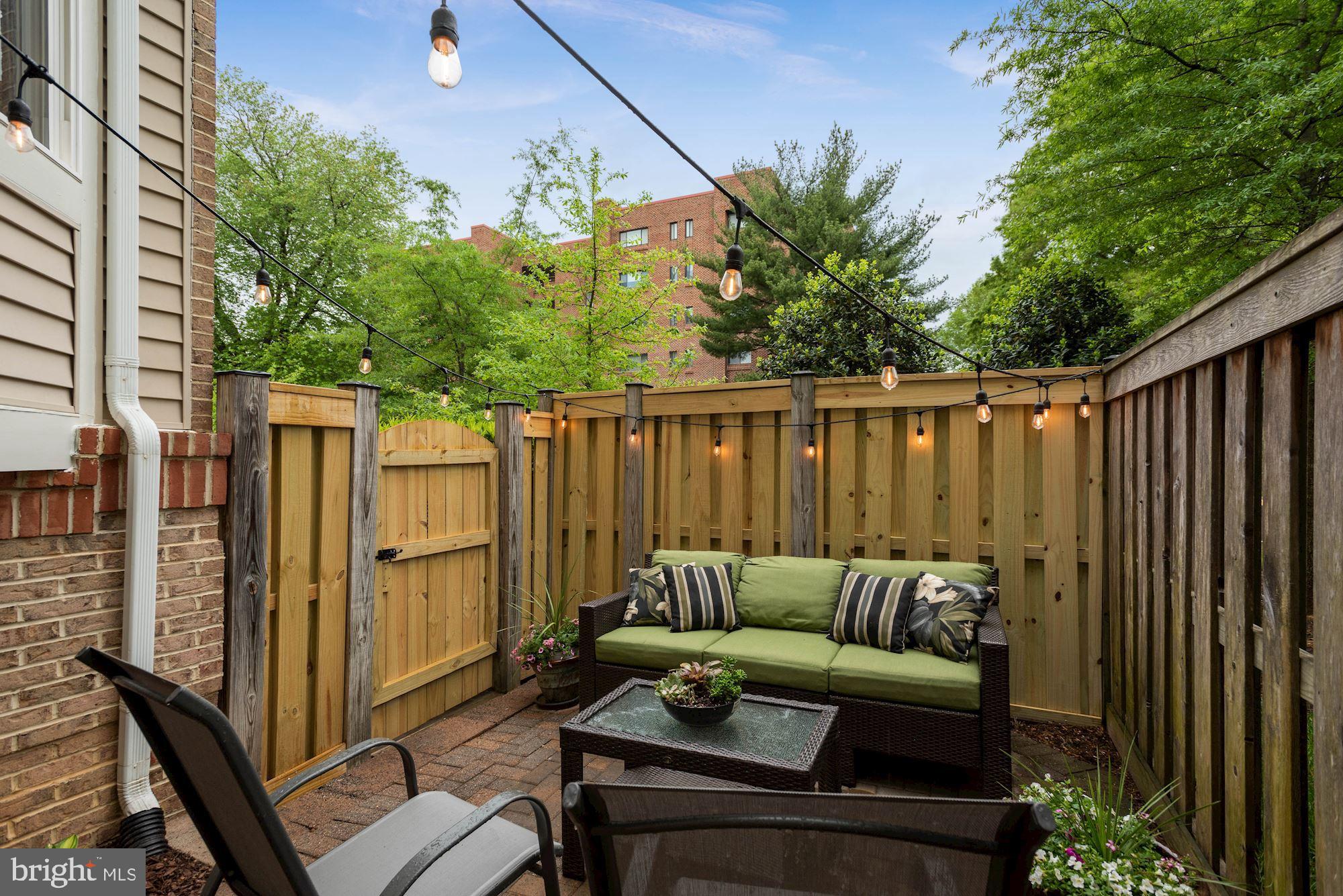 1688 Waterhaven Drive Reston, VA 20190 - Photo 33 of 35 Gallery Image 33