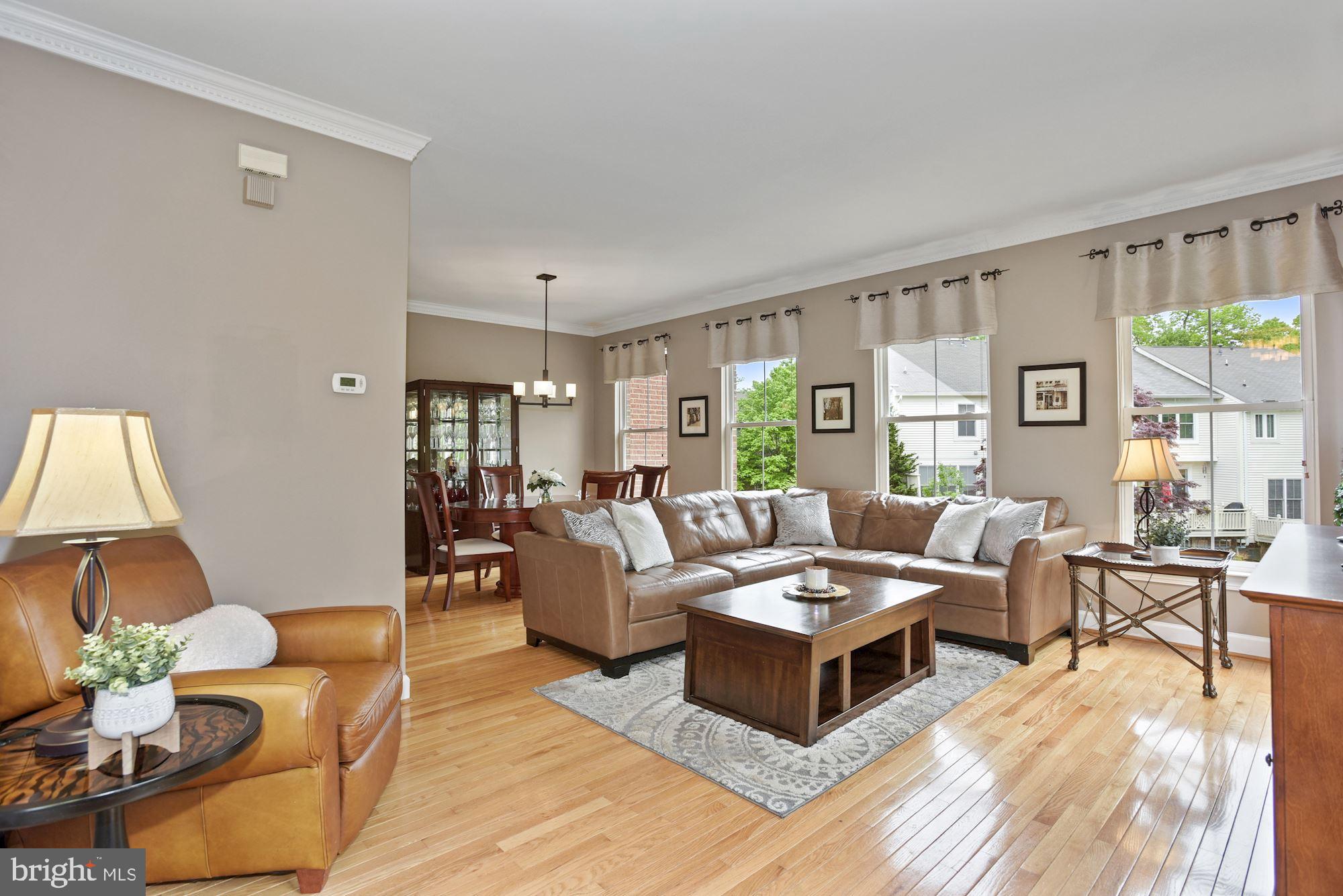 1688 Waterhaven Drive Reston, VA 20190 - Photo 5 of 35 Gallery Image 5