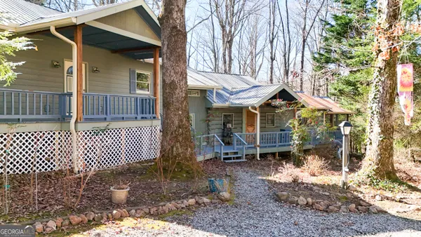 $359,900 | 33 McNabb Road, Clarkesville, GA 30523