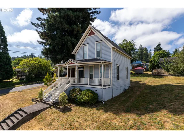 $379,900 | 418 East C Street, Rainier, OR 97048