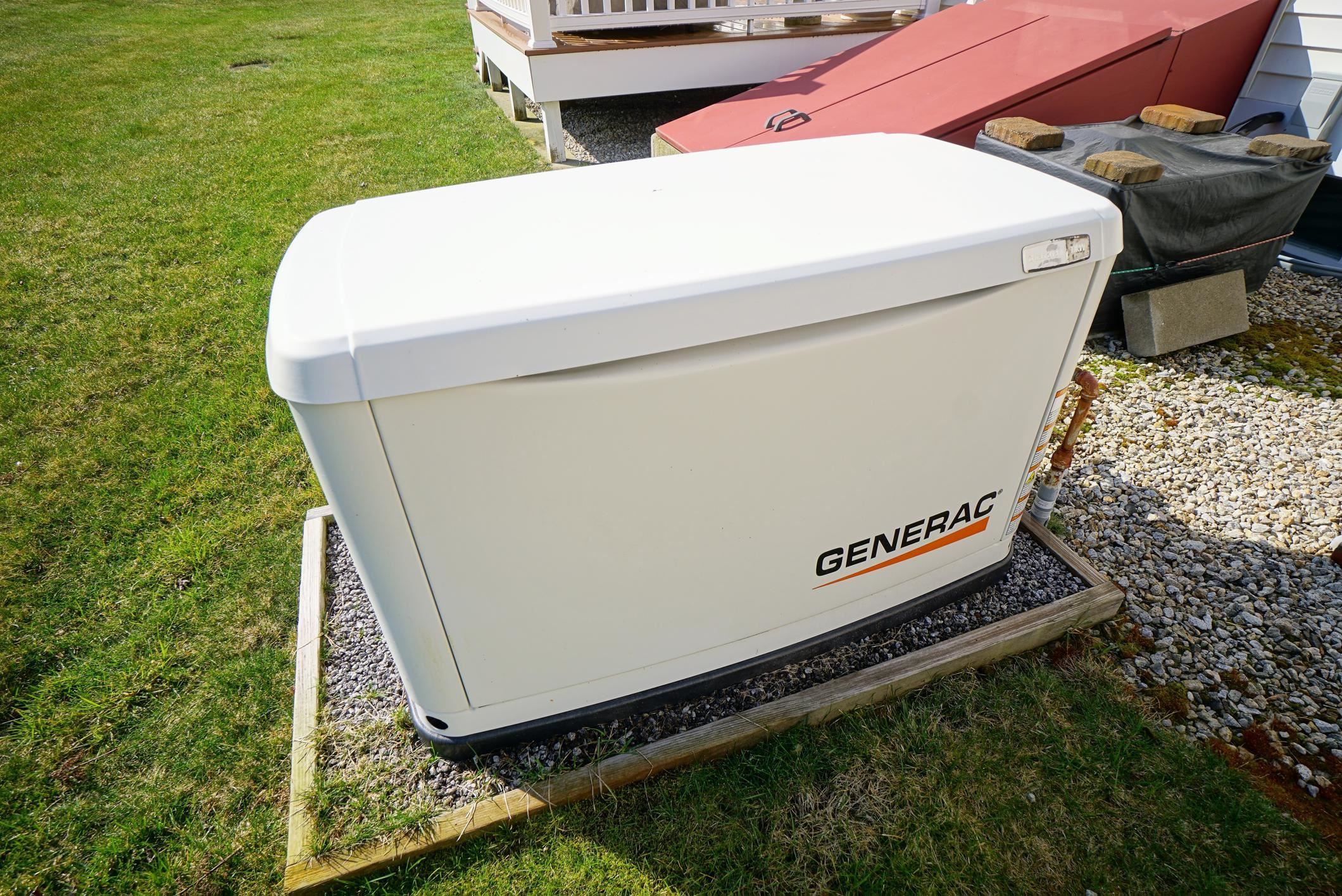 72 Old Stage Road Litchfield, NH 03052 - Photo 22 of 34