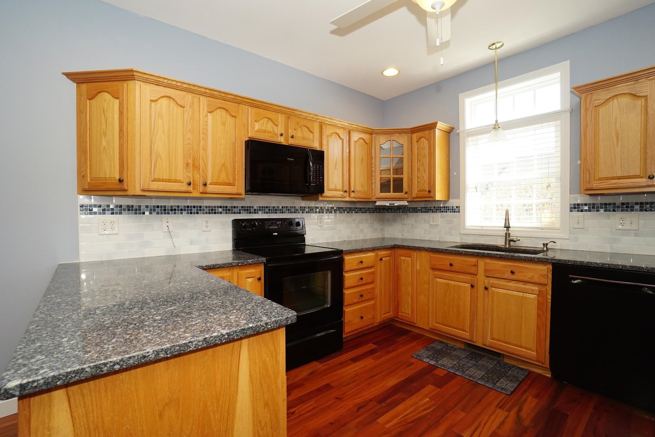 72 Old Stage Road Litchfield, NH 03052 - Photo 33 of 34