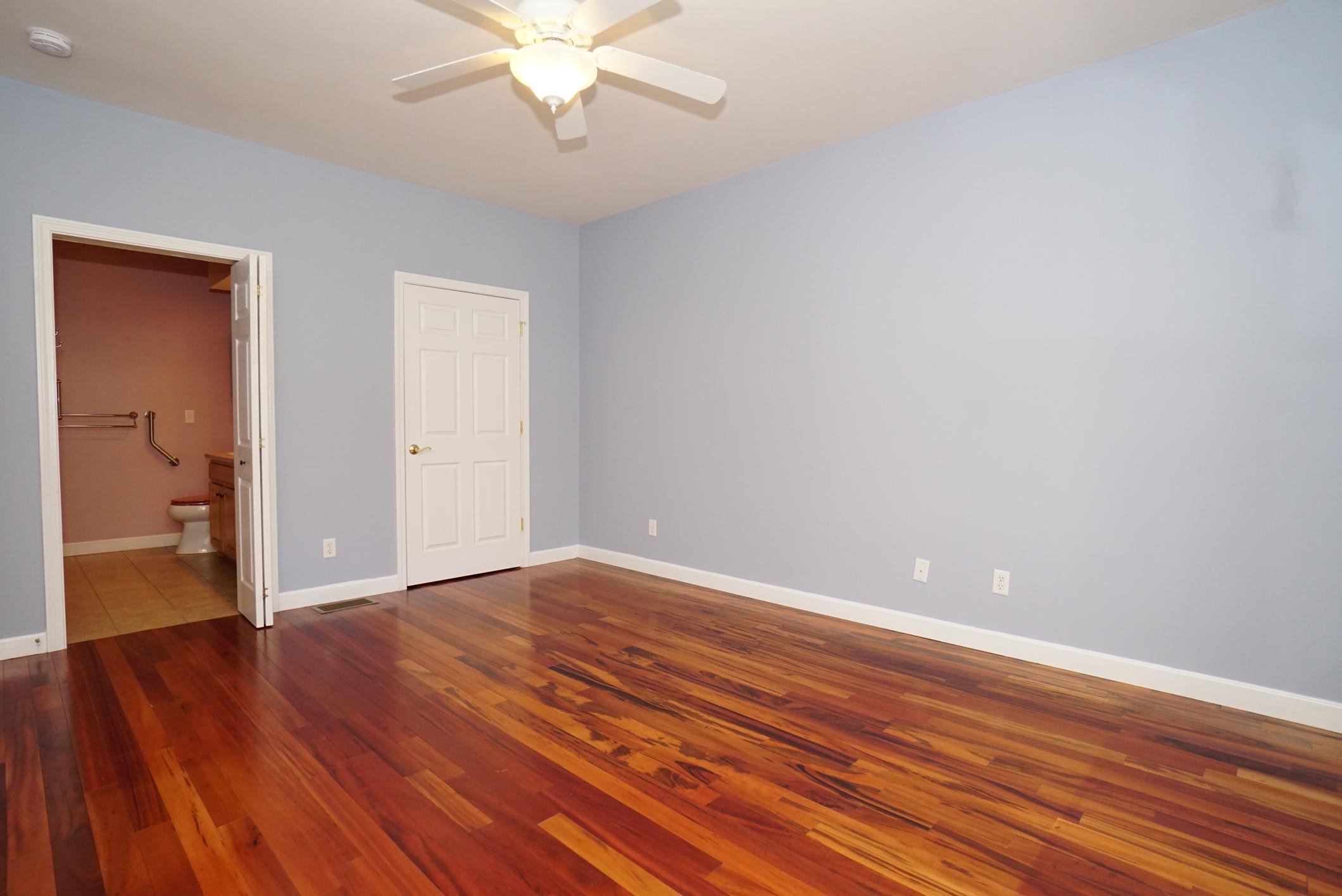 72 Old Stage Road Litchfield, NH 03052 - Photo 6 of 34