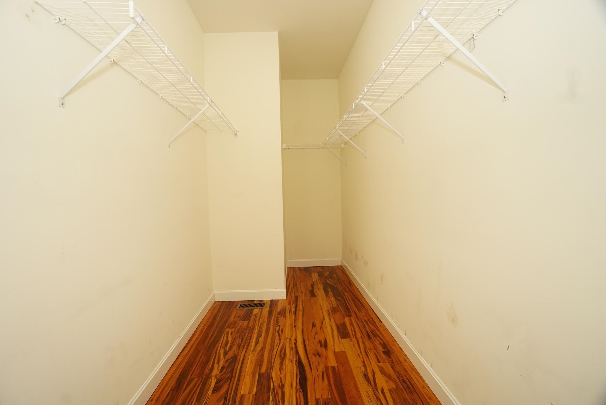 72 Old Stage Road Litchfield, NH 03052 - Photo 7 of 34