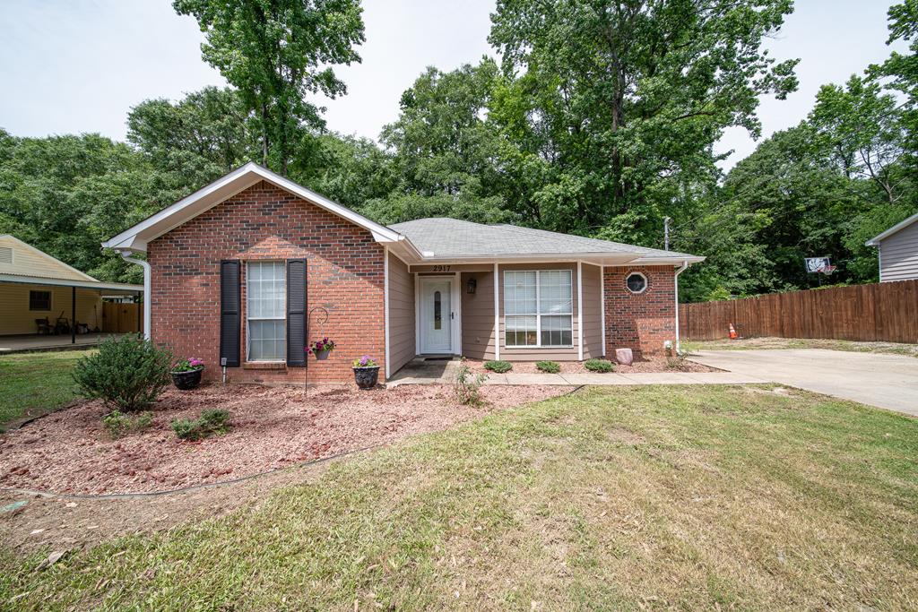 2917 Barbara Road Columbus, GA 31907 - Photo 1 of 28 Main View