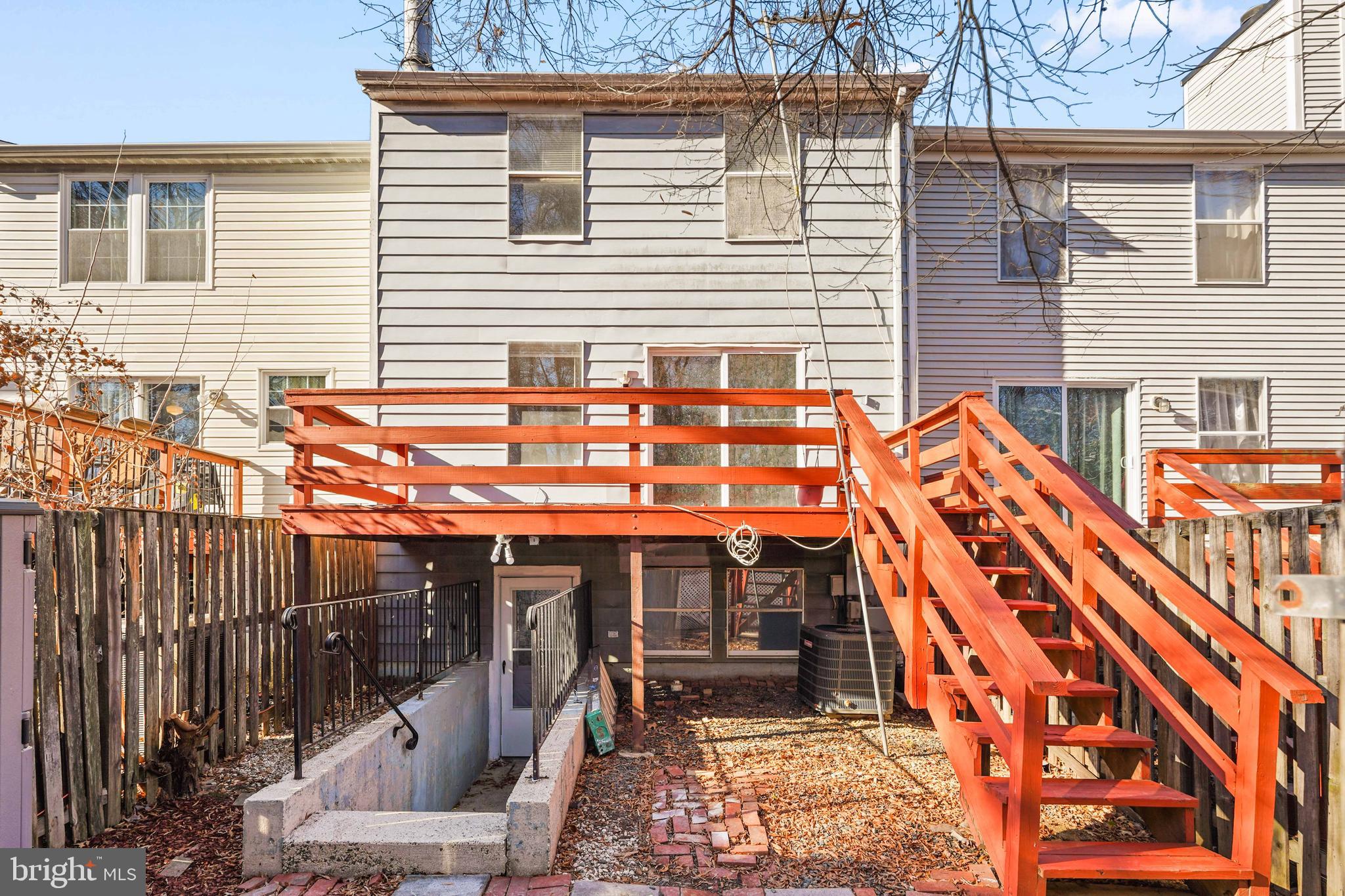 6917 Villa-Del-Rey Court Springfield, VA 22150 - Photo 23 of 42