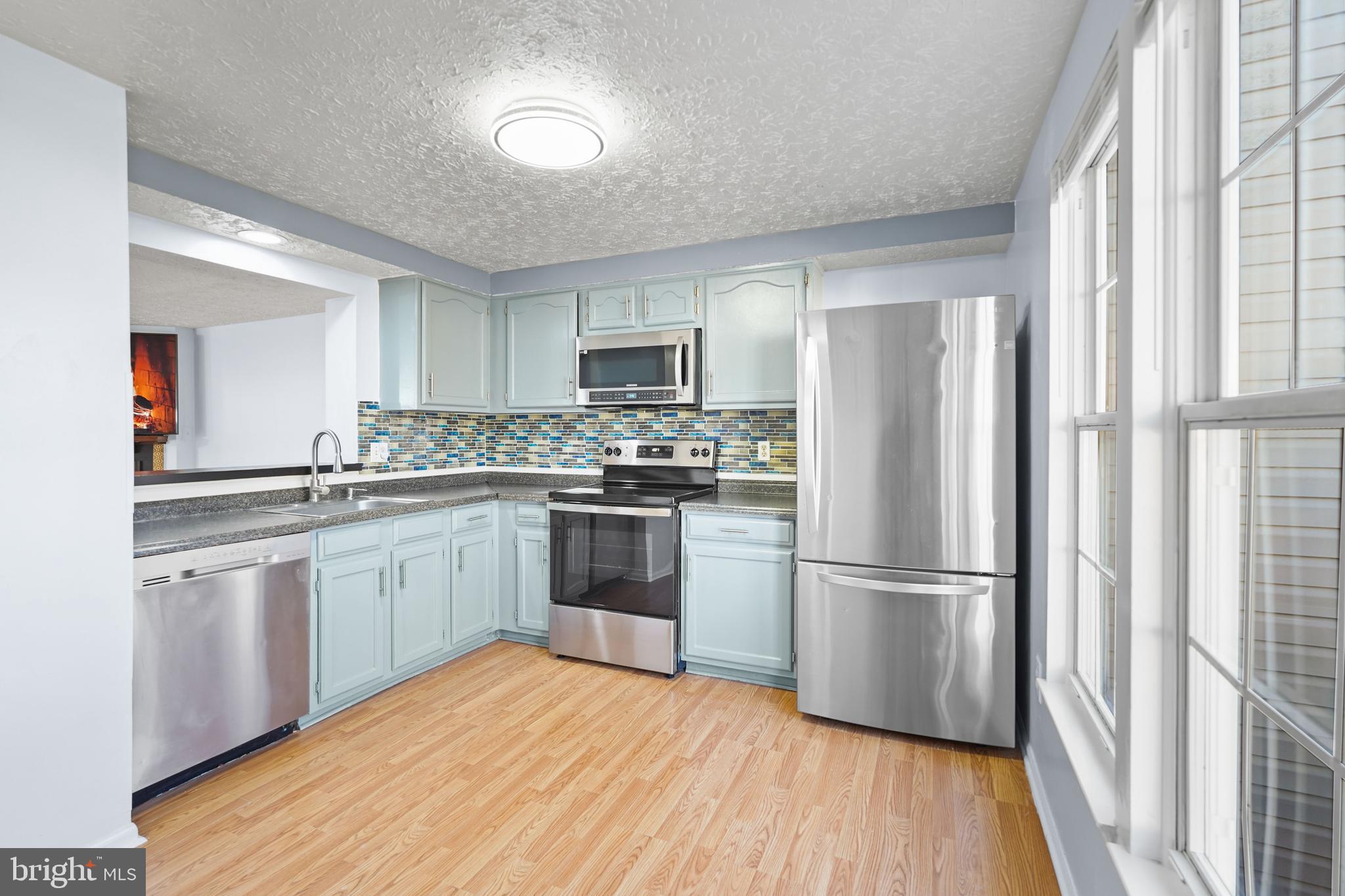 6917 Villa-Del-Rey Court Springfield, VA 22150 - Photo 31 of 42