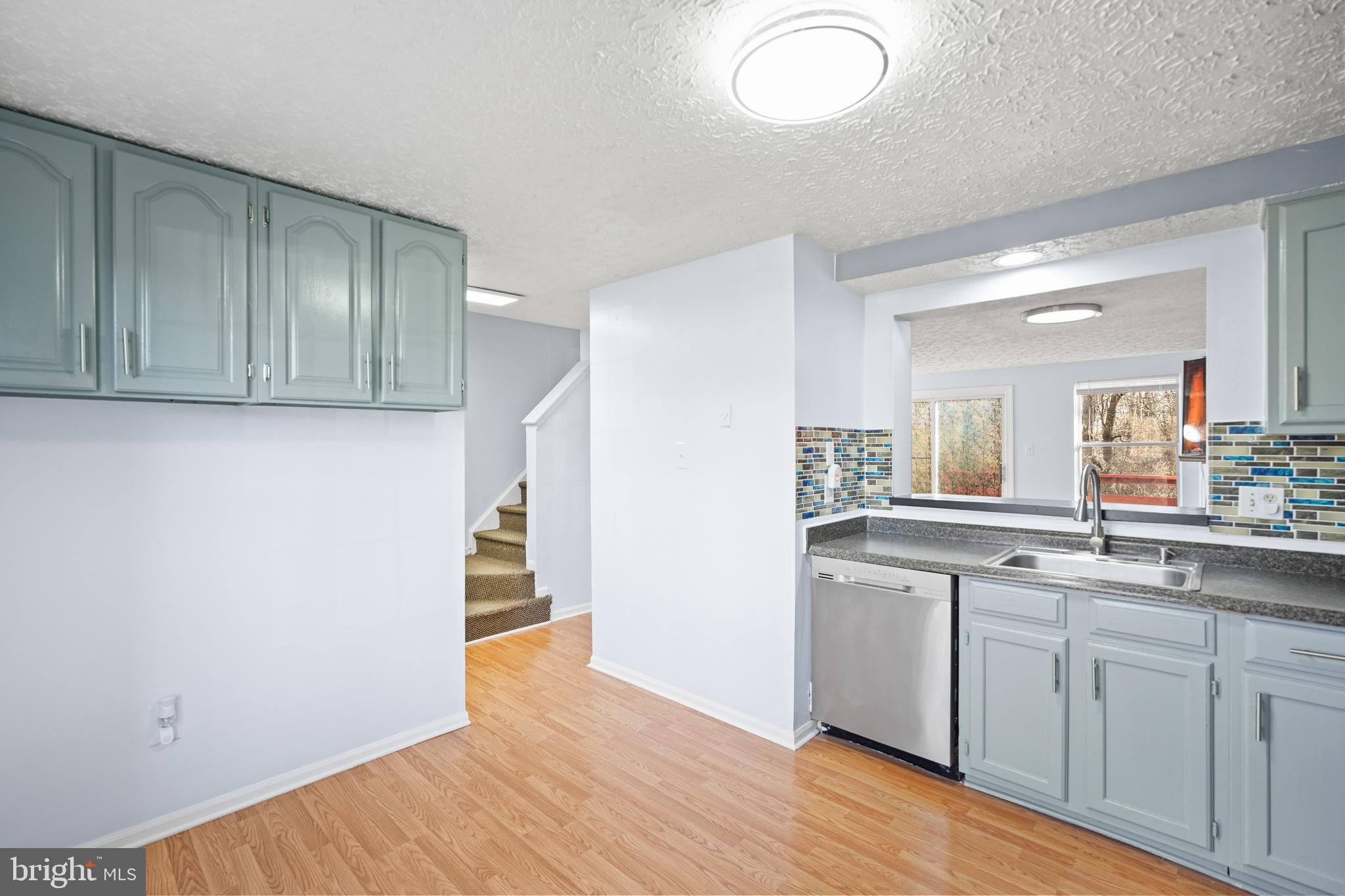 6917 Villa-Del-Rey Court Springfield, VA 22150 - Photo 34 of 42