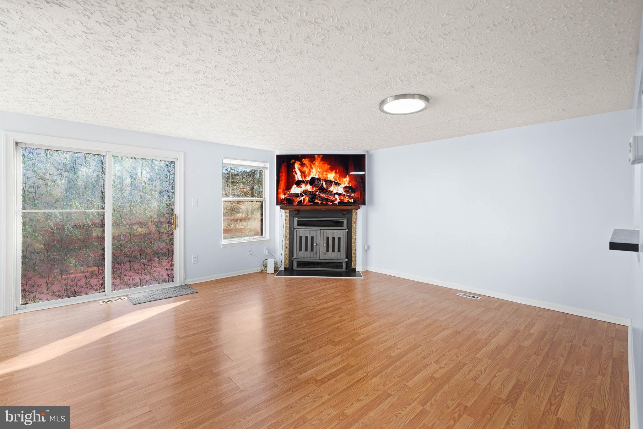 6917 Villa-Del-Rey Court Springfield, VA 22150 - Photo 36 of 42