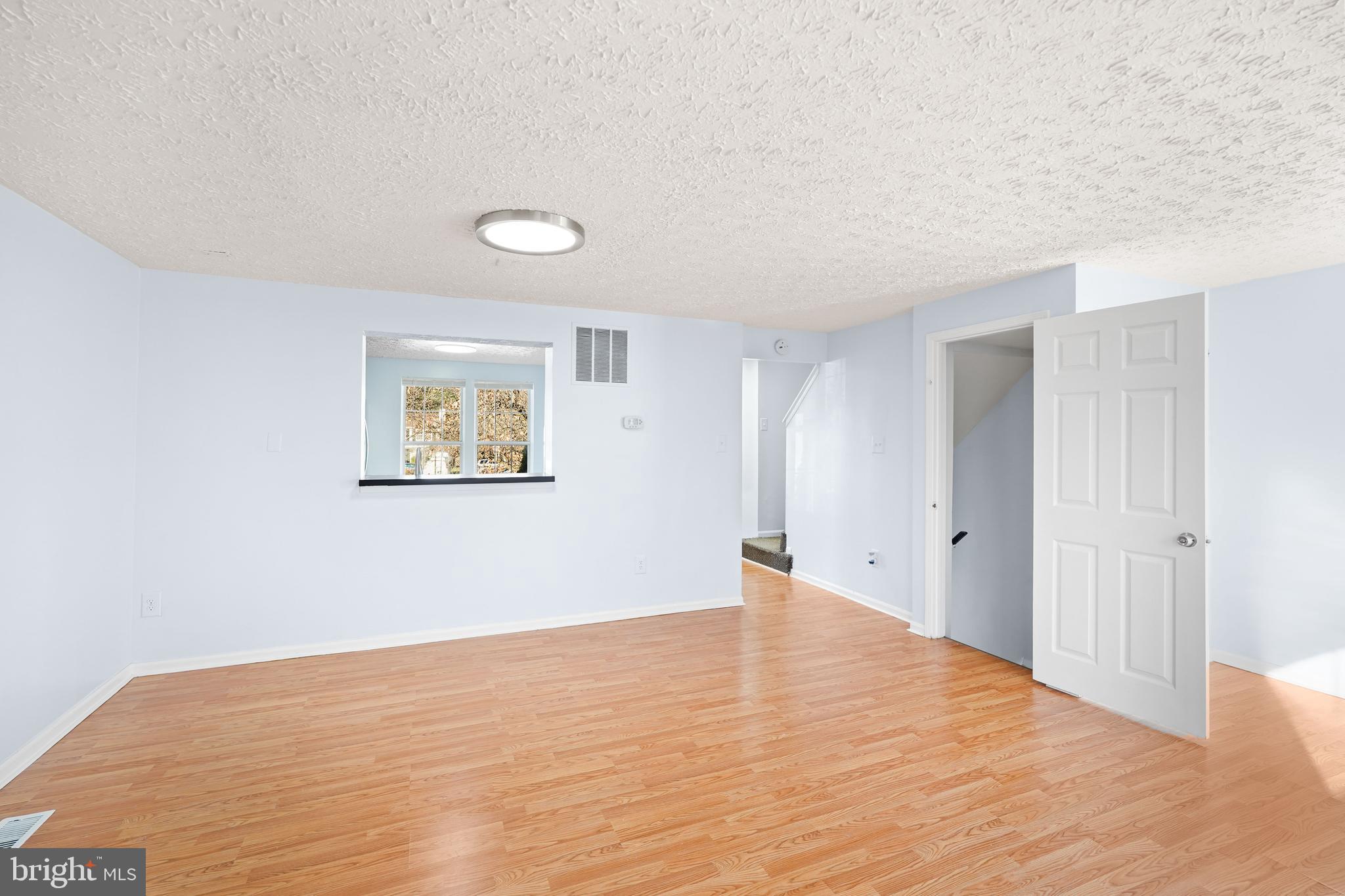 6917 Villa-Del-Rey Court Springfield, VA 22150 - Photo 37 of 42