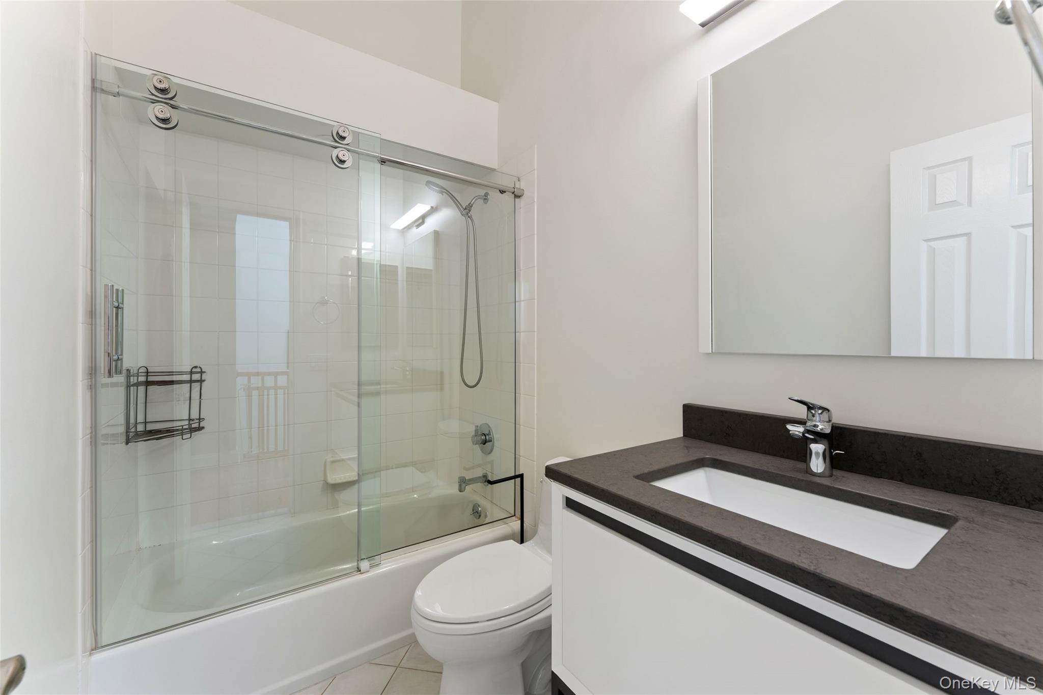 611 Pondside Drive White Plains, NY 10607 - Photo 17 of 40 second full bath