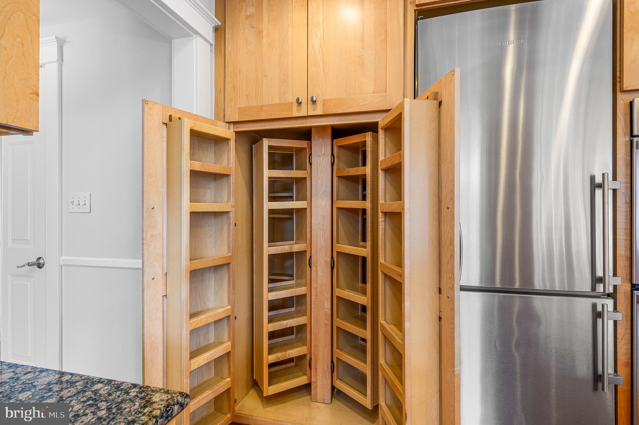 43356 Wayside Circle Ashburn, VA 20147 - Photo 25 of 52 a view of walk in closet with large window