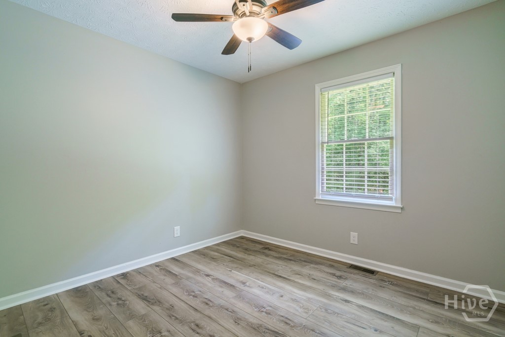 1551 Hebron Church Road Statham, GA 30666 - Photo 13 of 16