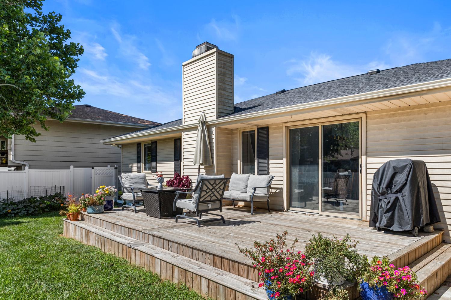 4540 Shadow Drive Decatur, IL 62526 - Photo 6 of 28 Gallery Image 6