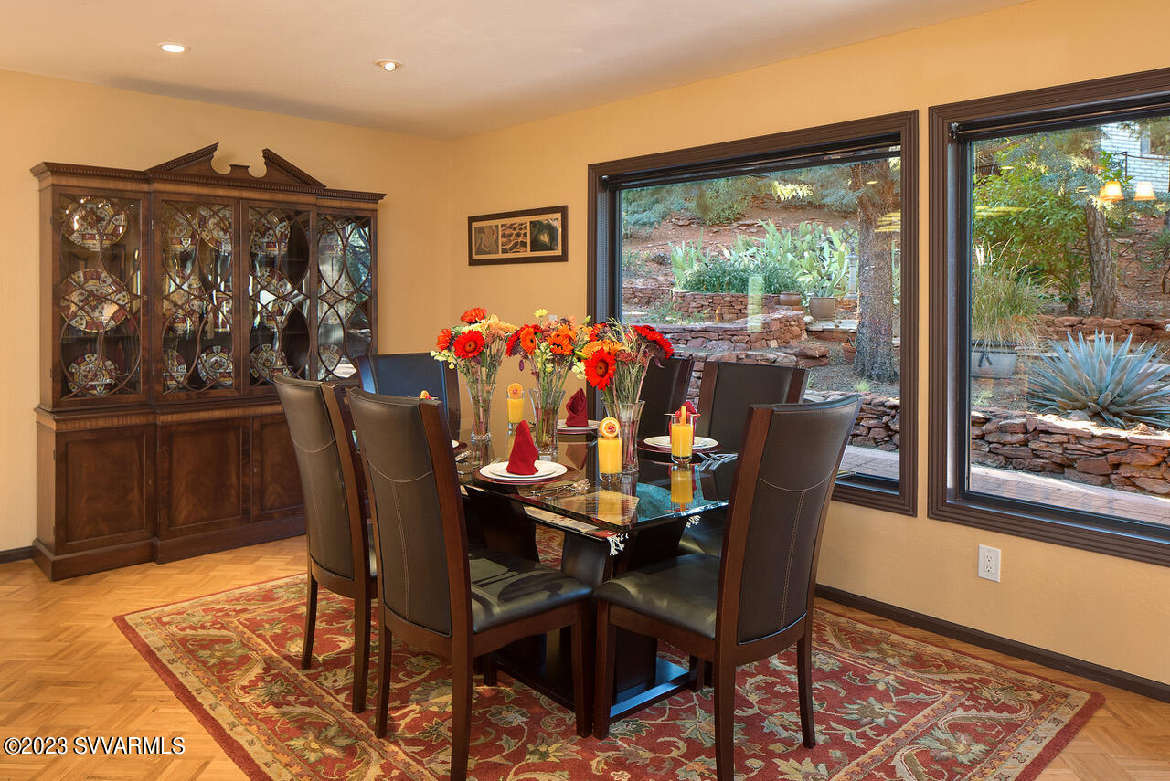 215 East Ridge Road Sedona, AZ 86336 - Photo 15 of 46 Dining Room